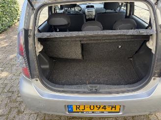 Subaru Justy 1.0 Comfort picture 8