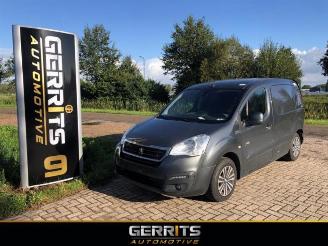 Coche siniestrado Peugeot Partner Partner (GC/GF/GG/GJ/GK), Van, 2008 / 2018 1.6 BlueHDi 100 2016/7