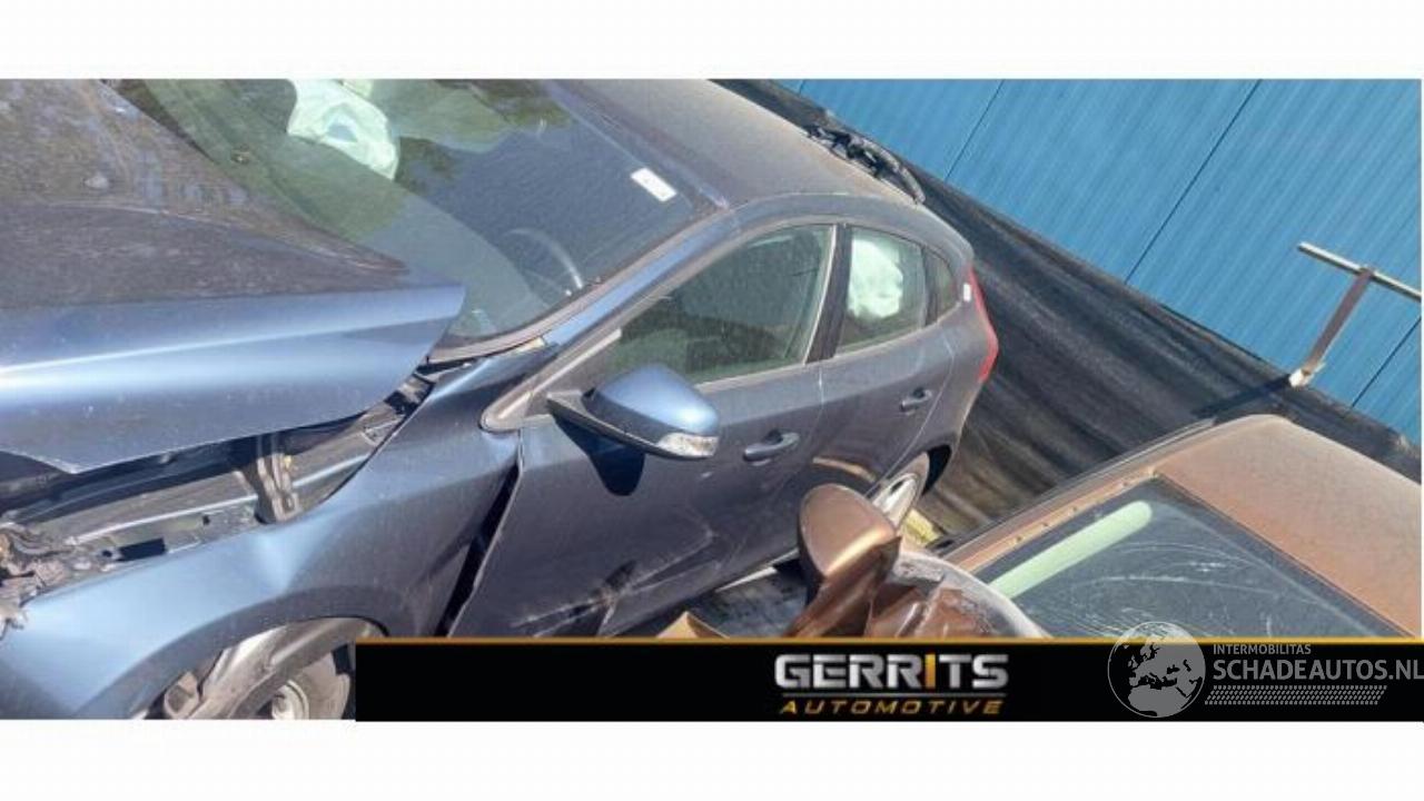 Volvo V-40 V40 (MV), Hatchback 5-drs, 2012 / 2019 2.0 D2 16V