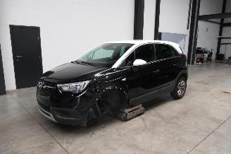 uszkodzony samochody osobowe Opel Crossland DESIGN 2019/6