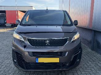 Peugeot Expert 231L 2.0 BlueHDI 180 Premium Pack picture 8