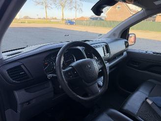 Peugeot Expert 231L 2.0 BlueHDI 180 Premium Pack picture 19