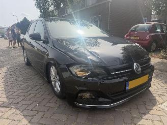 Volkswagen Polo 1.6 TDI AUTOMAAT picture 3