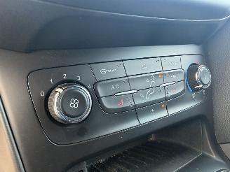 Ford Focus 1.0 Titanium ST Line picture 17