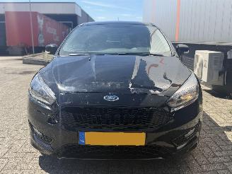 Ford Focus 1.0 Titanium ST Line picture 7