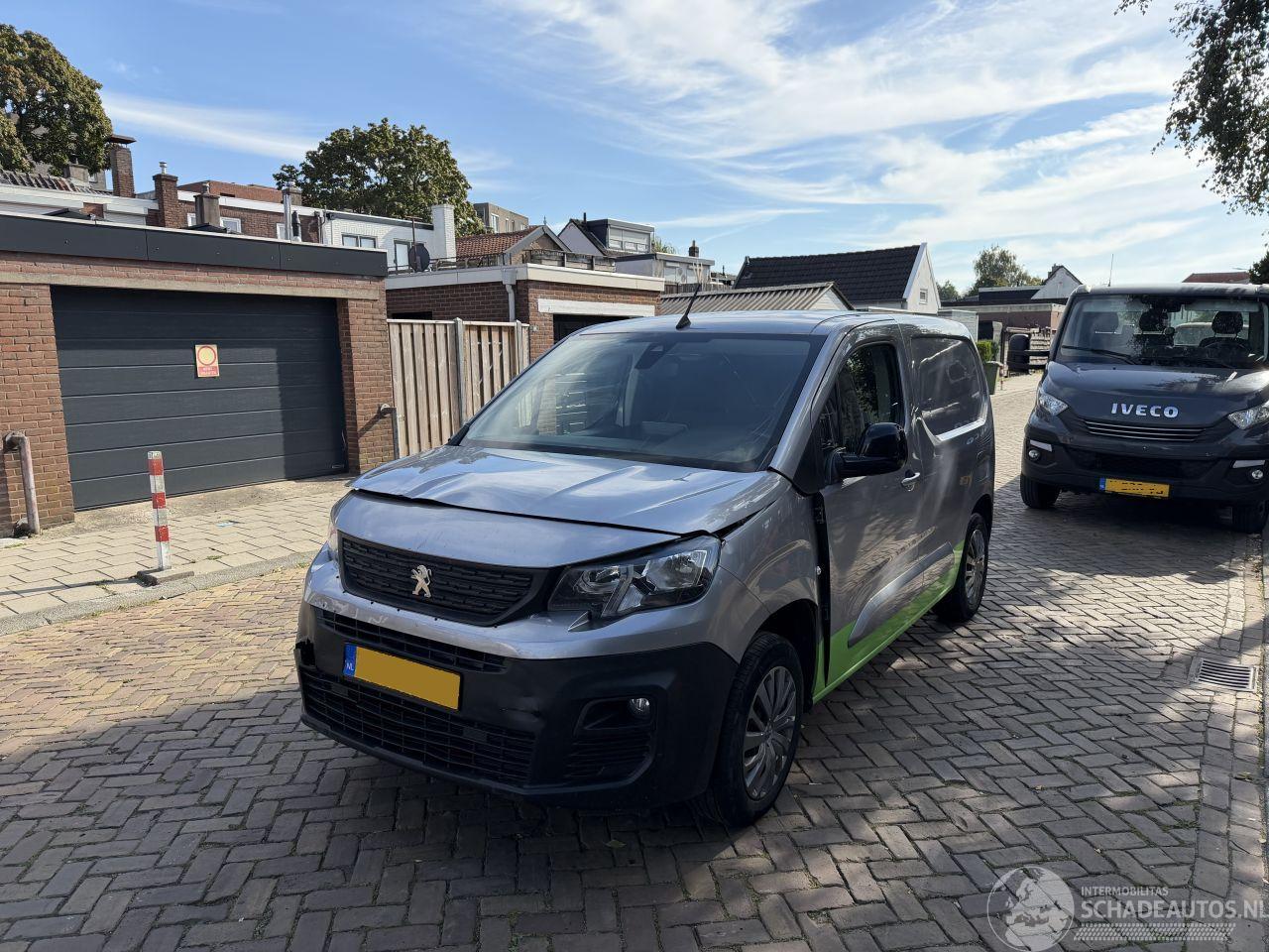 Peugeot Partner 1.5 BlueHDI 3 PERS! 100 S&S L1  NAP!