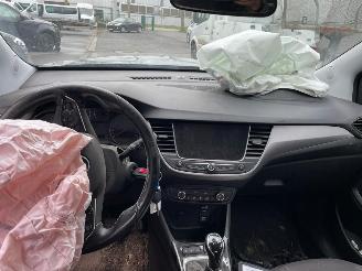 Opel Crossland 1.2 picture 7