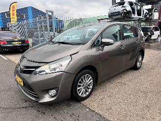Vaurioauto  passenger cars Toyota Verso 1.6 VVT-i 59.000KM 2016/4