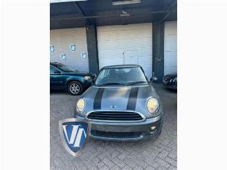 Salvage car Mini Cooper Mini (R56), Hatchback, 2006 / 2013 1.6 16V One 2010/9