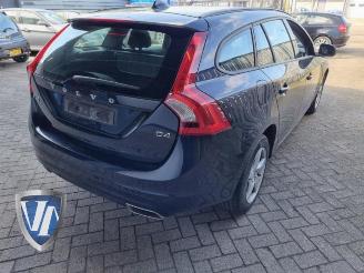 Volvo V-60 V60 I (FW/GW), Combi, 2010 / 2018 2.0 D4 16V picture 4