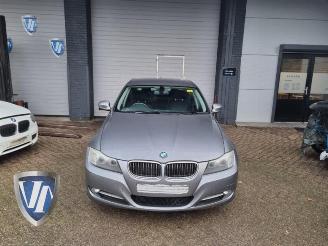 Salvage car BMW 3-serie 3 serie (E90), Sedan, 2005 / 2011 320i 16V 2011/1