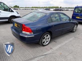 Volvo S-60 S60 I (RS/HV), Sedan, 2000 / 2010 2.4 D5 20V picture 3
