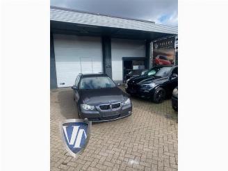 Dezmembrări autoturisme BMW 3-serie 3 serie Touring (E91), Combi, 2004 / 2012 318i 16V 2010/8
