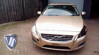 Volvo S-60 S60 II (FS), Sedan, 2010 / 2018 2.0 D3 20V picture 5